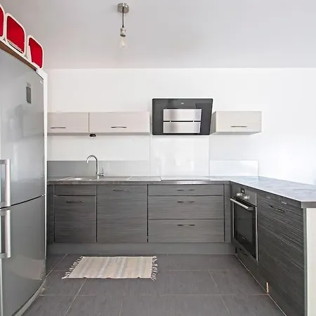 Le P'tit Rimbaud, 6 Pers, Parking Prive, Jardin,wifi * Montpellier